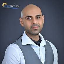 realtor photo